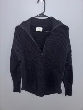 aerie Men's Black Ribbed Half-Zip Sweater